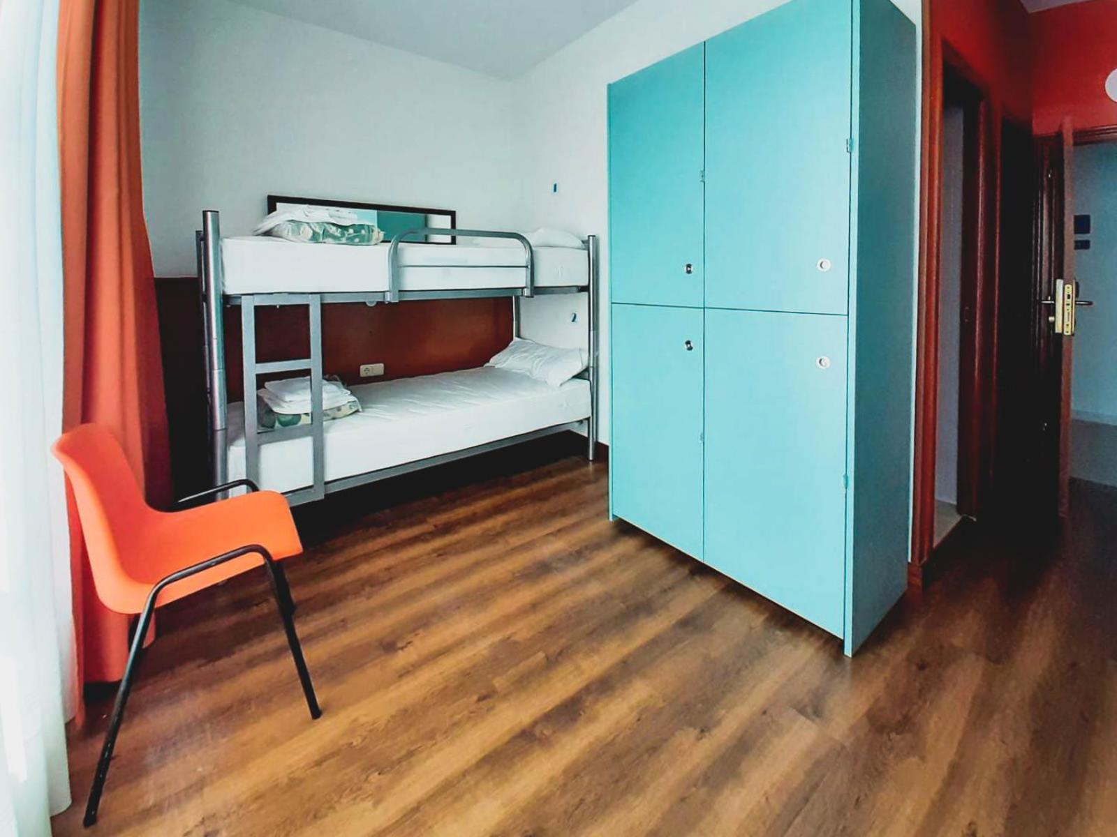 Loop Inn Hostel Сантяго де Компостела Екстериор снимка