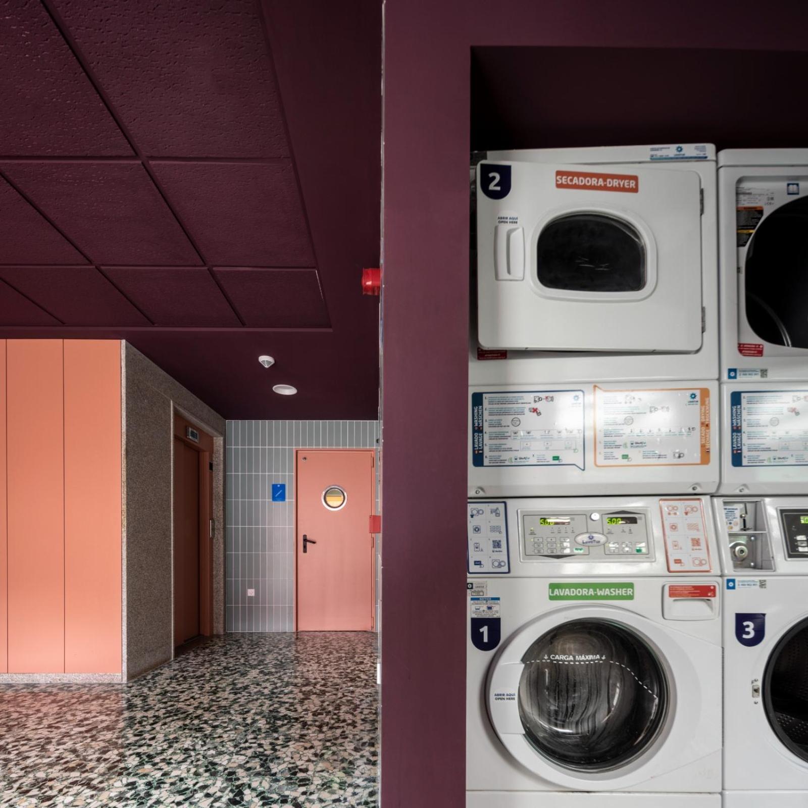 Loop Inn Hostel Сантяго де Компостела Екстериор снимка