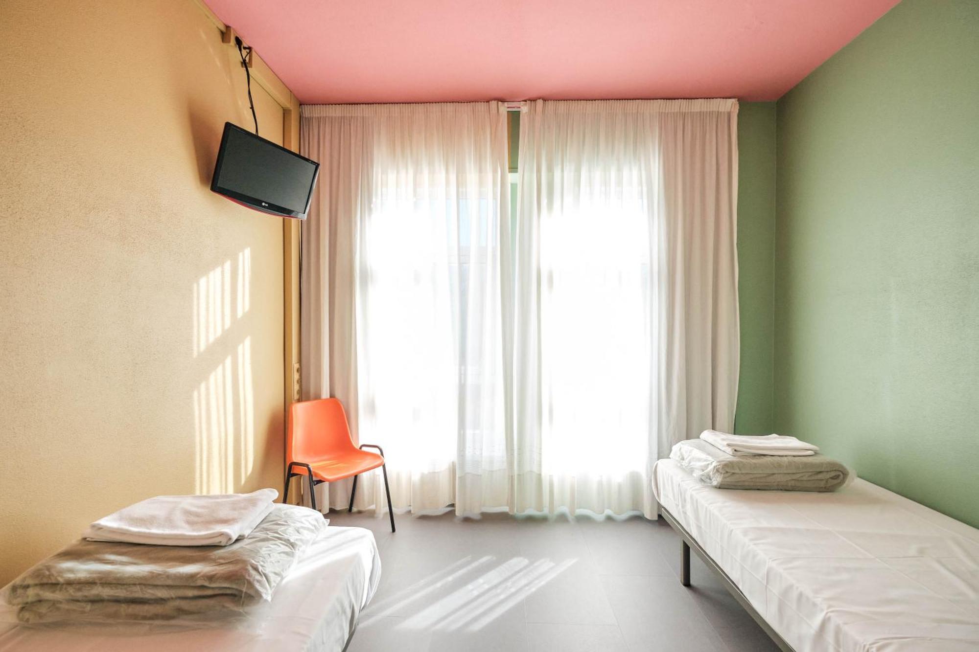 Loop Inn Hostel Сантяго де Компостела Екстериор снимка